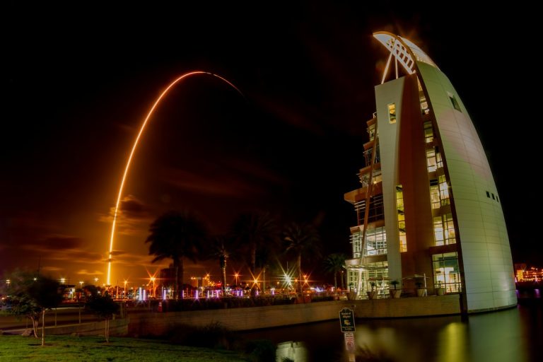 Redis vs RabbitMQ for message broker in Celery